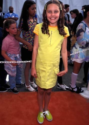 Amanda Bynes (age 11)