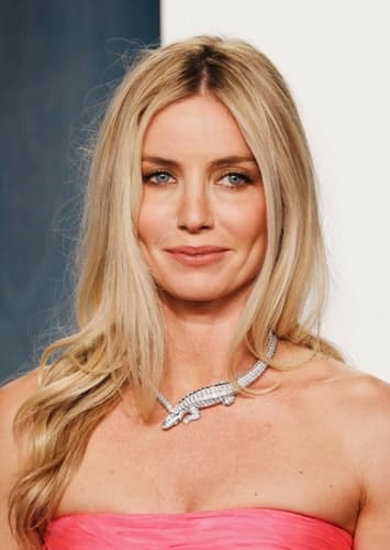 Annabelle Wallis