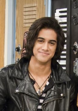 Avan Jogia