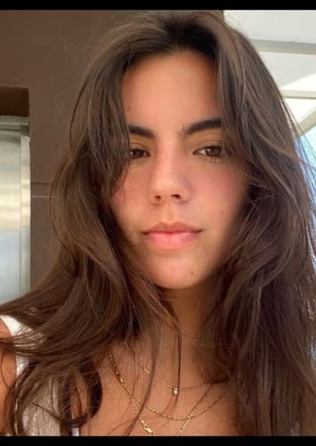 Avery Kylie Grambs - Samantha Boscarino