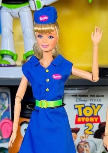 Barbie “Tour Guide Barbie”