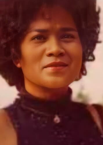 Beatrice "Bebe" Bennett