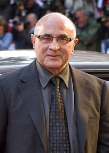 Bob Hoskins