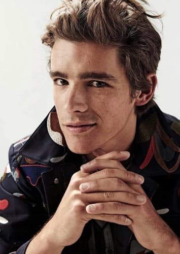 Brenton Thwaites