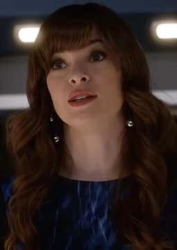 Caitlin Snow
