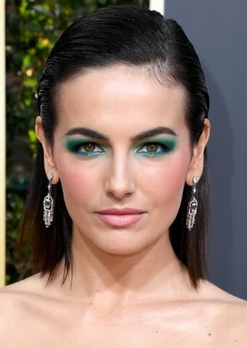 Camilla Belle
