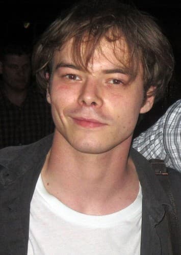 Charlie Heaton