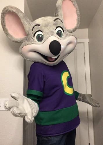 Chuck E Cheese