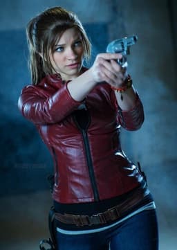 Claire  Redfield