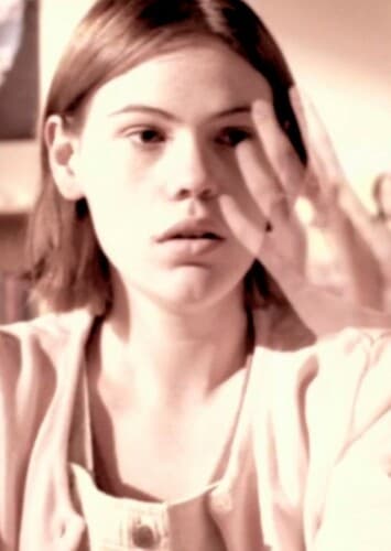Clea DuVall