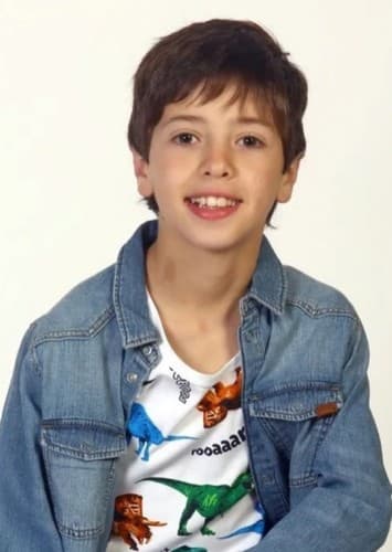 Cristobal Tapia (8 años)