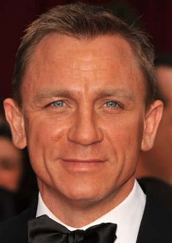 Daniel Craig
