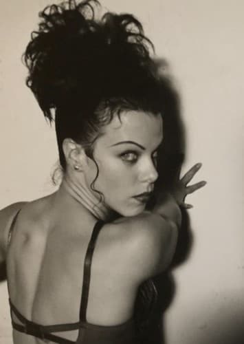 Debi Mazar