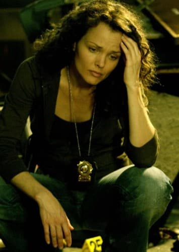 Detective Amanda King