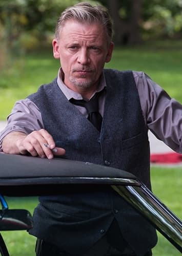 Detective Brad Halloran