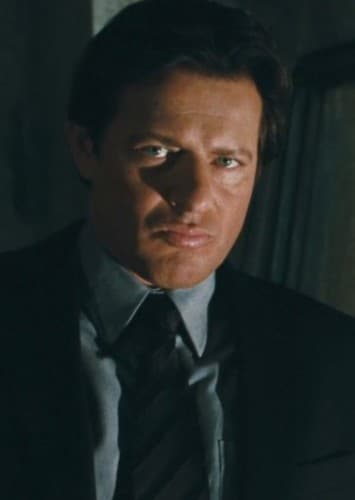 Detective Lieutenant Mark Hoffman