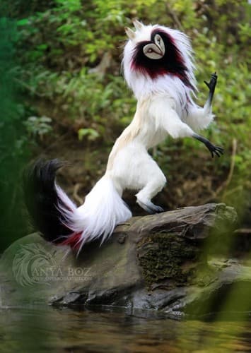 Diana  the Blood Moon Gryphinx