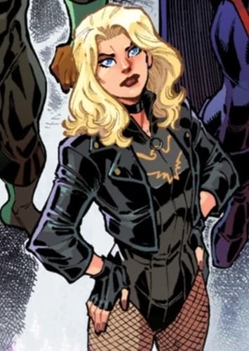 Dinah Lance-Queen (Present)