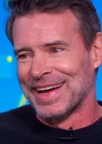 SCOTT ROMAN 🖤🖤🖤