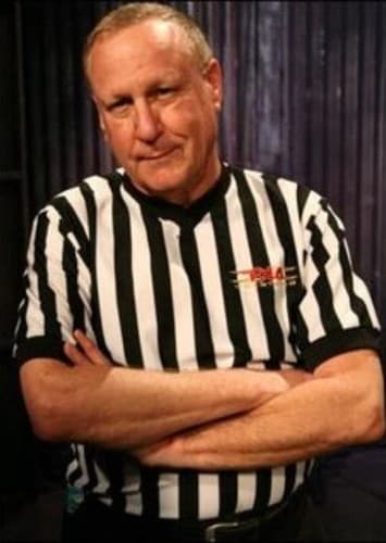 Earl Hebner