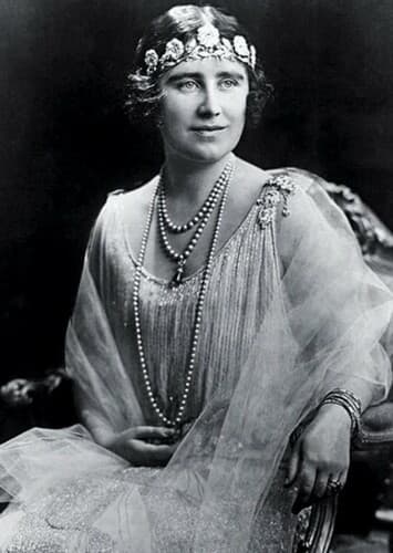 Elizabeth Bowes-Lyon