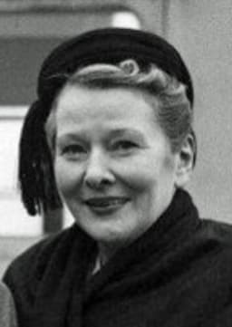 Ella Van Heemstra