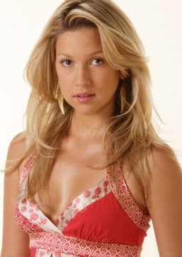 Emma Nelson (Emmett Nelson)