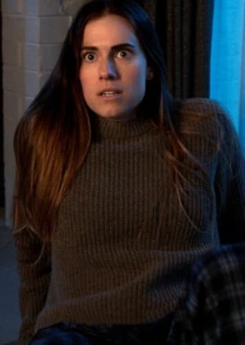 Gemma Forrester (Gaten Forrester )