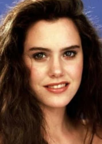 Ione Skye