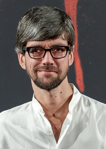 Javier Botet