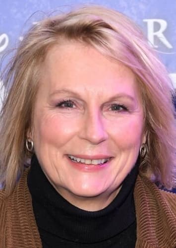 Jennifer Saunders