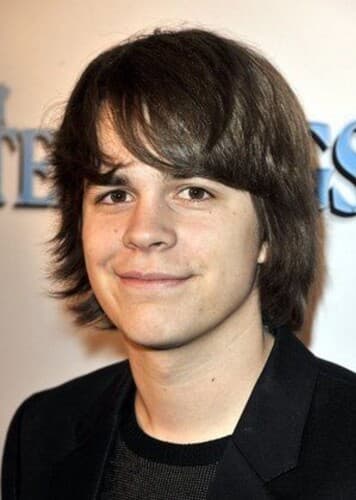 Johnny Simmons