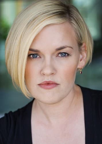 Kari Wahlgren