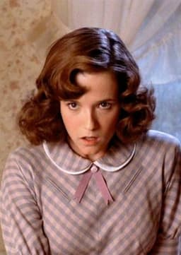 Lorraine Baines McFly