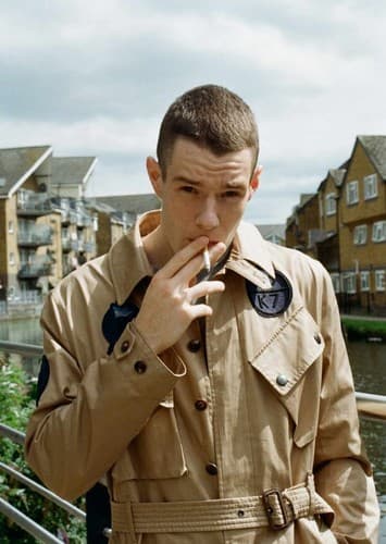 Lucas Baker (24 - 28)