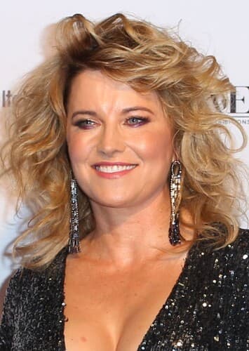 Lucy Lawless