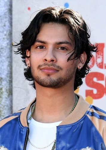 Luis Serra (24 - 30)