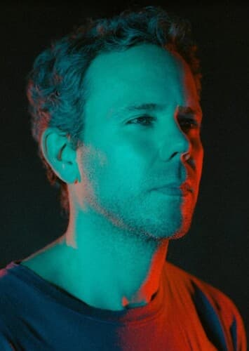 M83