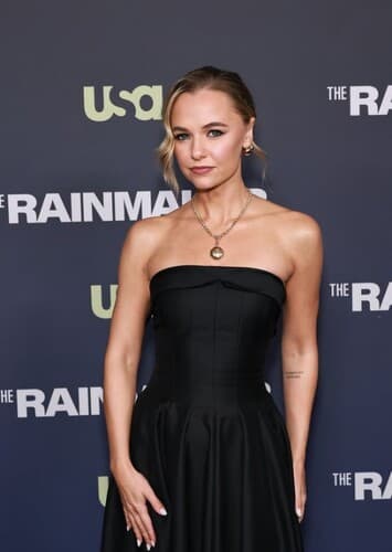 Madison Iseman