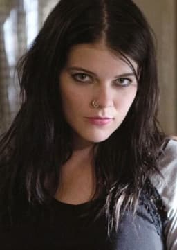 Mandy Milkovich (Mikey Milkovich)