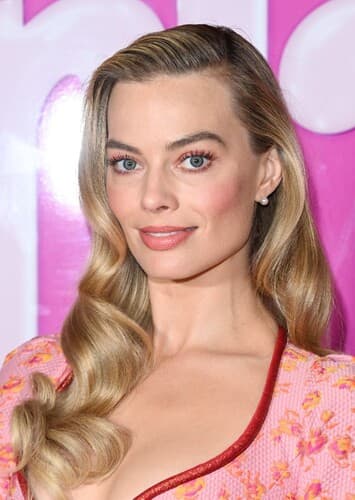 Margot Robbie