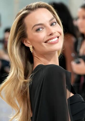 Margot Robbie