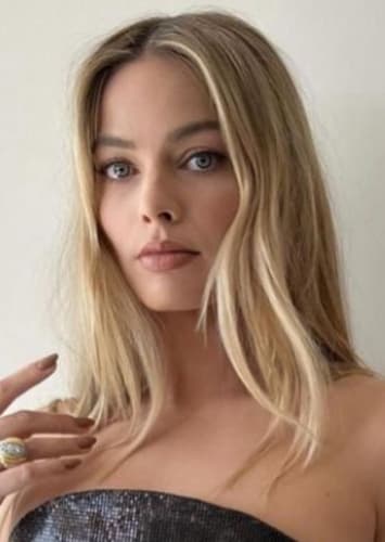 Margot Robbie