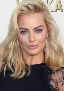 Margot Robbie