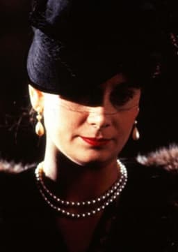 Martha Wayne (voice)