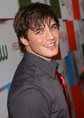 Matt Lanter