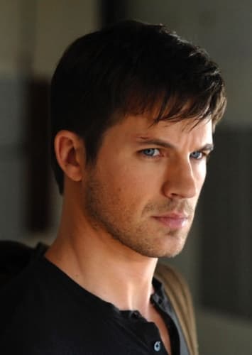 Matt Lanter