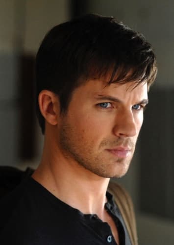 Matt Lanter