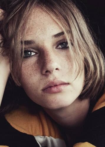 Maya Hawke