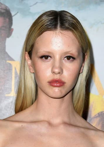 Mia Goth